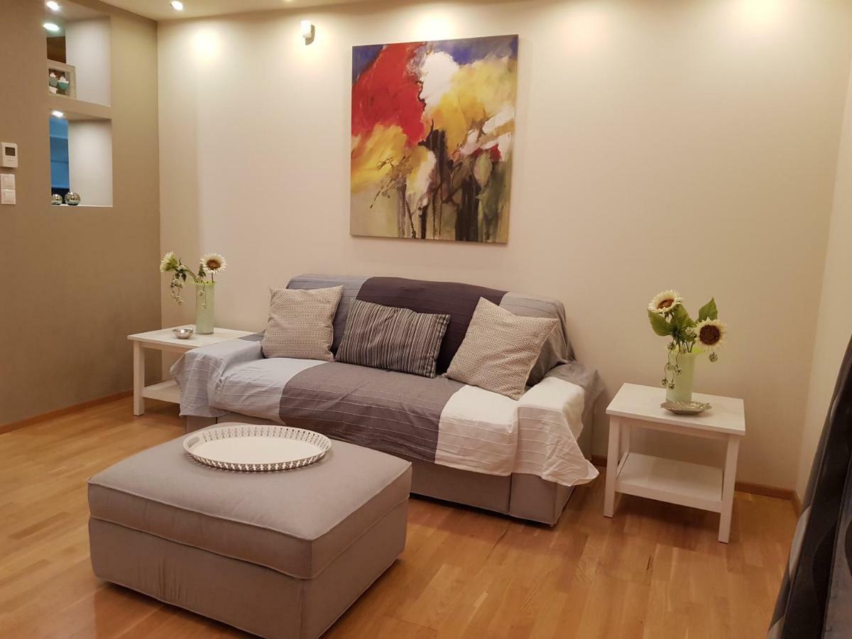 Stylish Urban Apartment By Yha Athens Ngoại thất bức ảnh