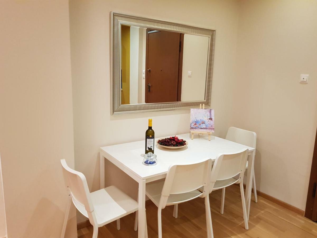 Stylish Urban Apartment By Yha Athens Ngoại thất bức ảnh