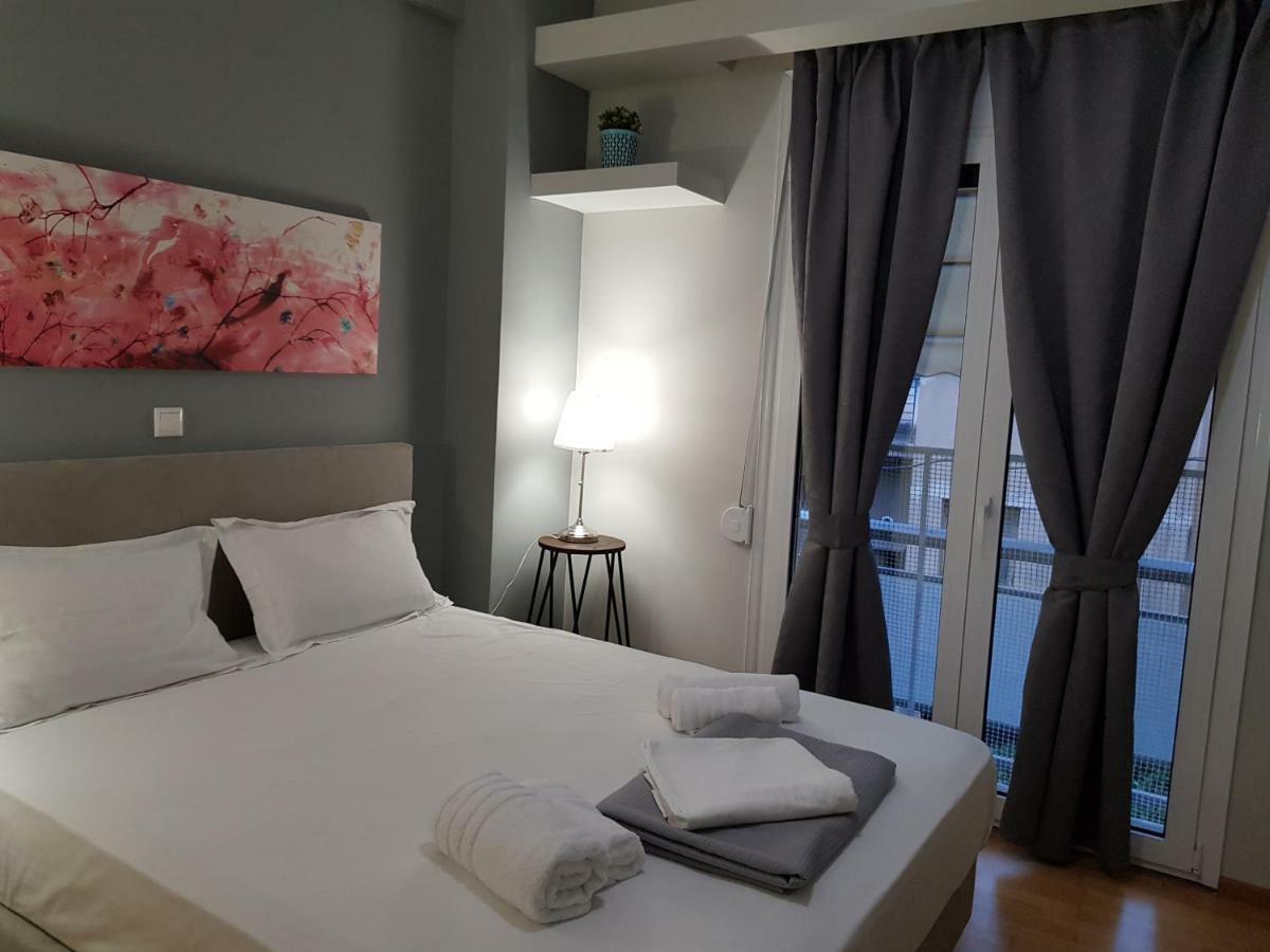 Stylish Urban Apartment By Yha Athens Ngoại thất bức ảnh